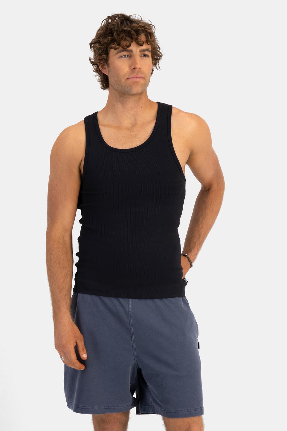 Fletcher (He/Him) wears size M and is 185cm tall with 101cm chest and 81cm waist