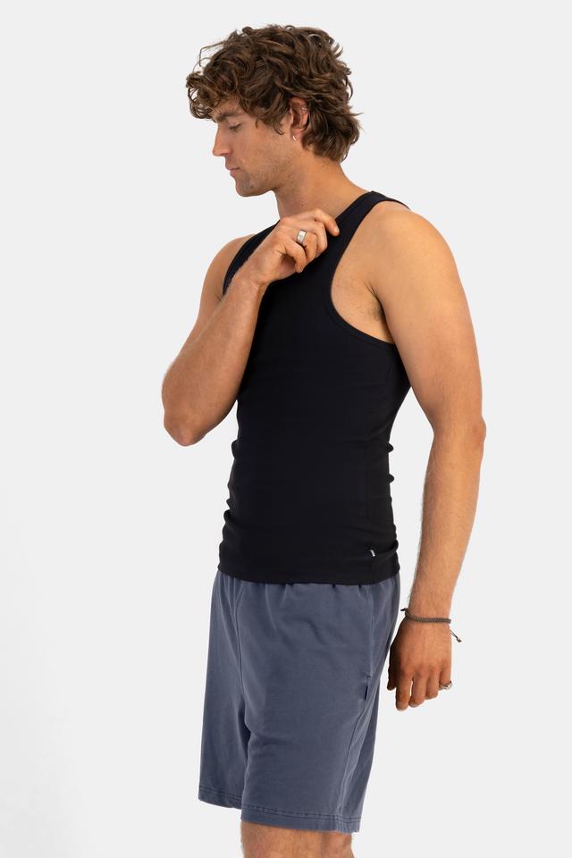 Fletcher (He/Him) wears size M and is 185cm tall with 101cm chest and 81cm waist