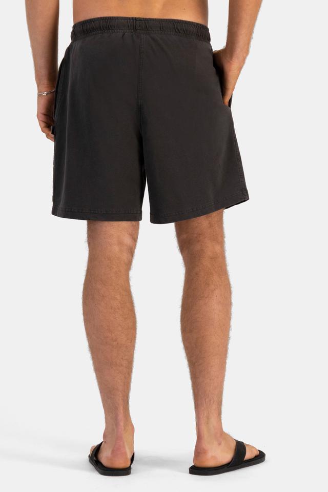 Fletcher (He/Him) wears size M and is 185cm tall with 101cm chest and 81cm waist