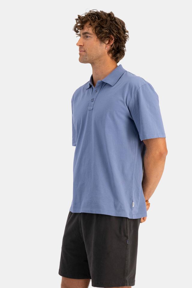 Fletcher (He/Him) wears size M and is 185cm tall with 101cm chest and 81cm waist