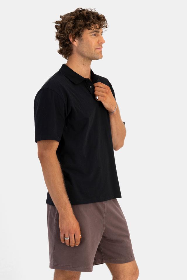 Fletcher (He/Him) wears size M and is 185cm tall with 101cm chest and 81cm waist