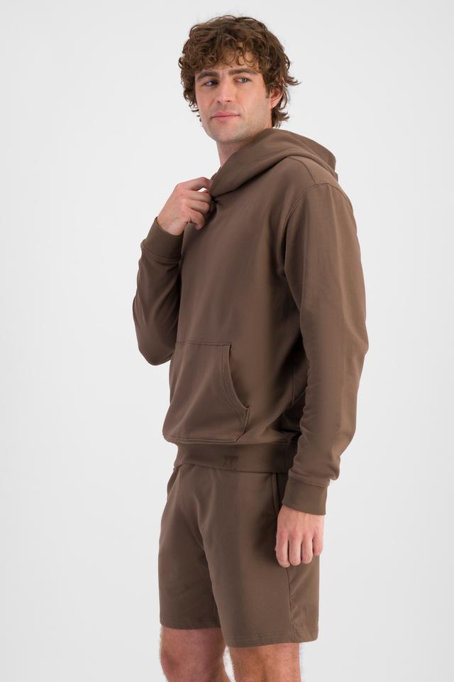 Fletcher (He/Him) wears size M and is 185cm tall with 101cm chest and 81cm waist