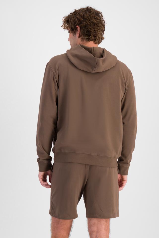 Fletcher (He/Him) wears size M and is 185cm tall with 101cm chest and 81cm waist