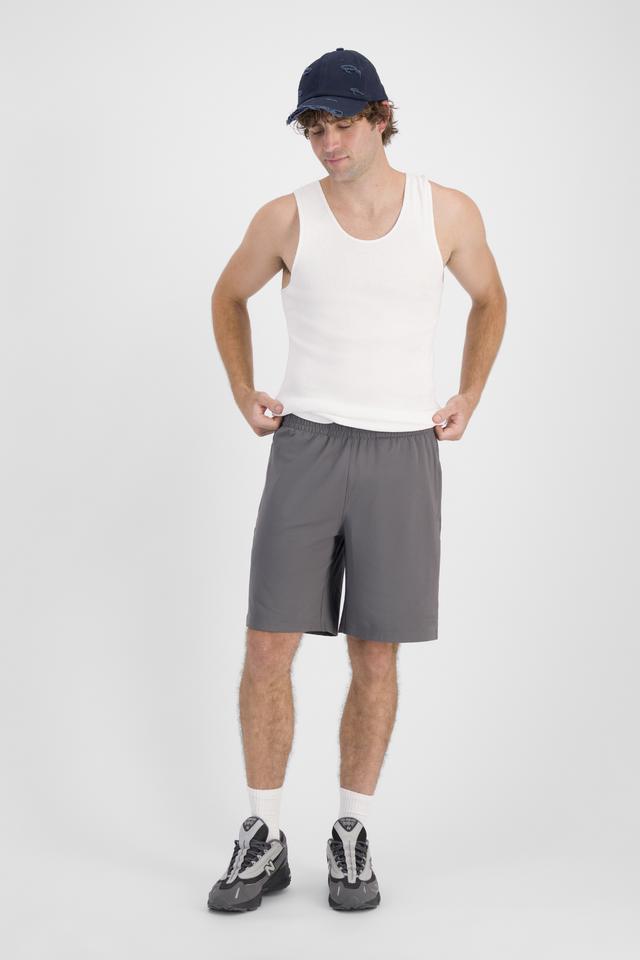 Fletcher (He/Him) wears size M and is 185cm tall with 101cm chest and 81cm waist