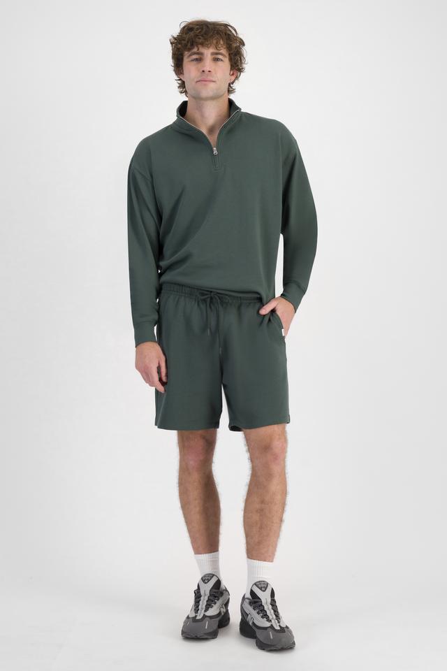 Fletcher (He/Him) wears size M and is 185cm tall with 101cm chest and 81cm waist