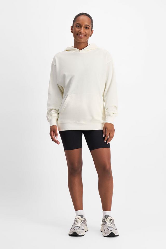 Max (He/Him) wears size Medium and is 189cm tall with 90cm chest and 73cm waist