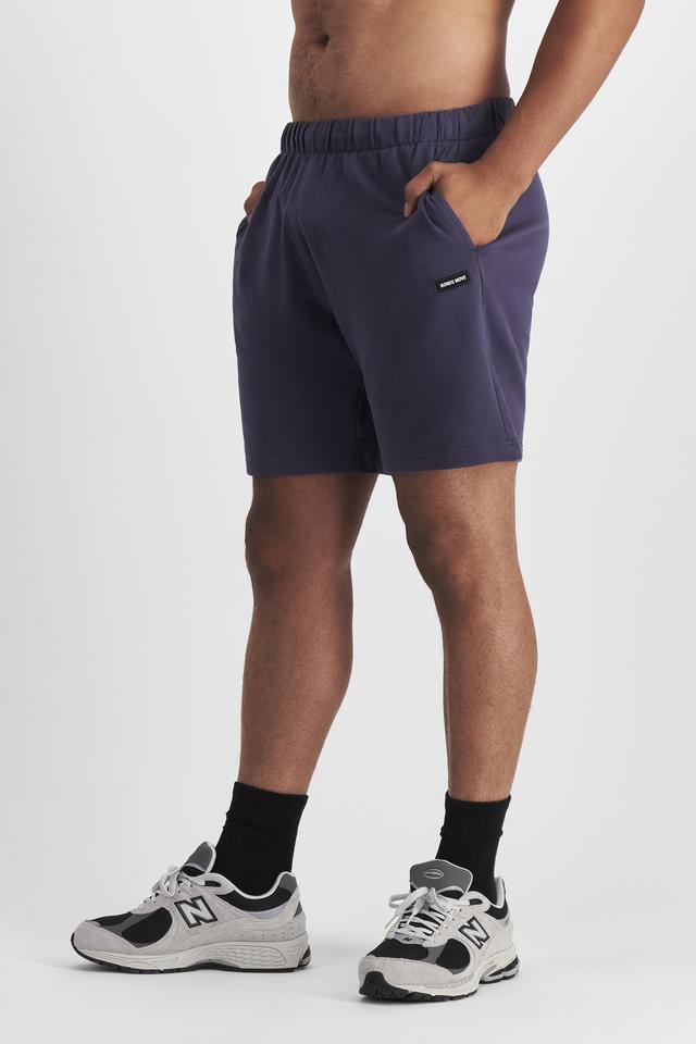 Jason (He/Him) wears size XL and is 194cm tall with 93cm chest and 113cm waist