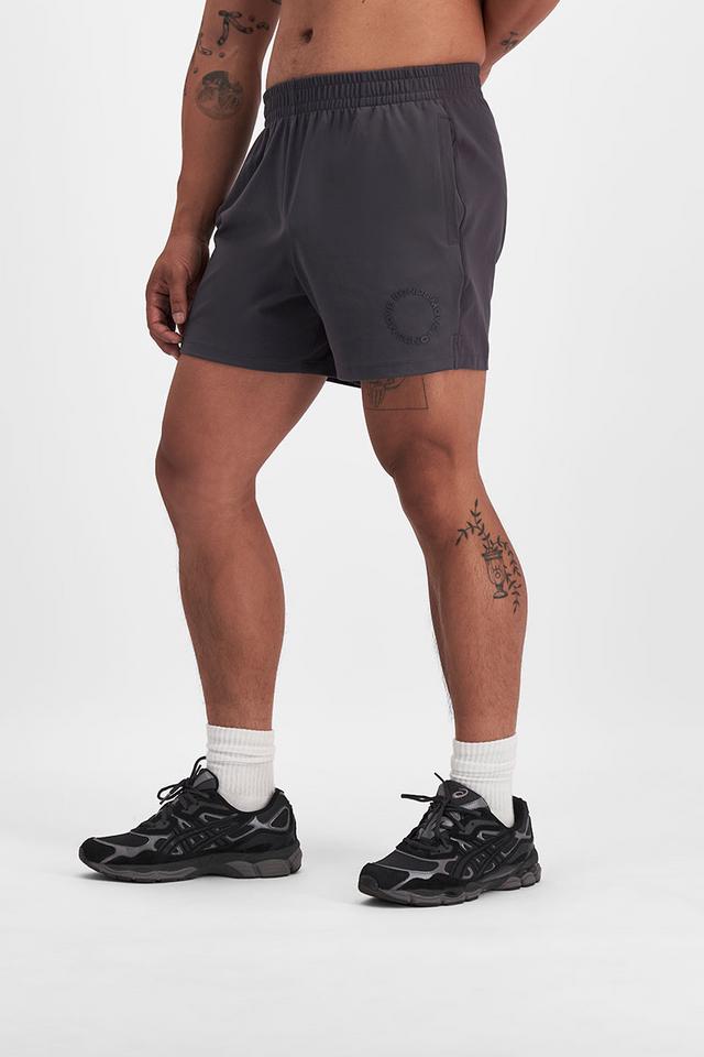 Carl-Michael (He/Him) wears size Medium and is 186cm tall with 97cm chest and 83cm waist
