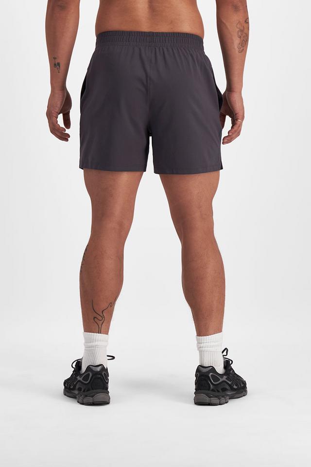 Carl-Michael (He/Him) wears size Medium and is 186cm tall with 97cm chest and 83cm waist