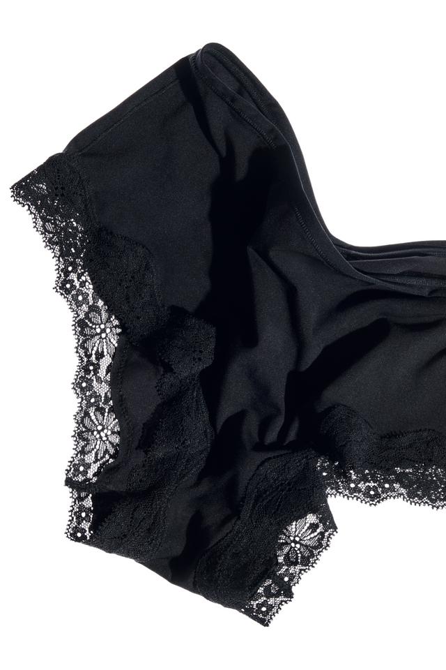 Bases Flex Lace Shortie