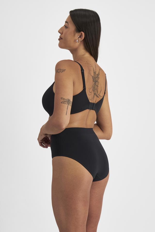 Bases Seamless Full Brief
