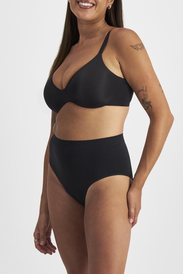Bases Seamless Full Brief