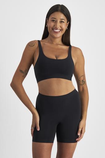 Bases Seamless Scoop Crop (Black)