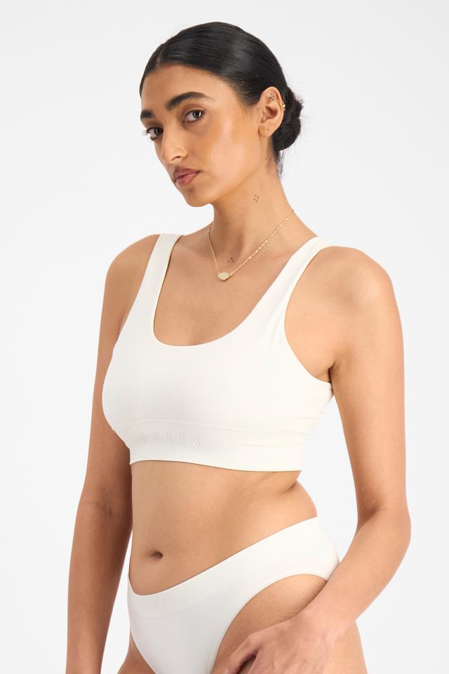 Bases Seamless Scoop Crop