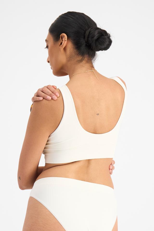 Bases Seamless Scoop Crop