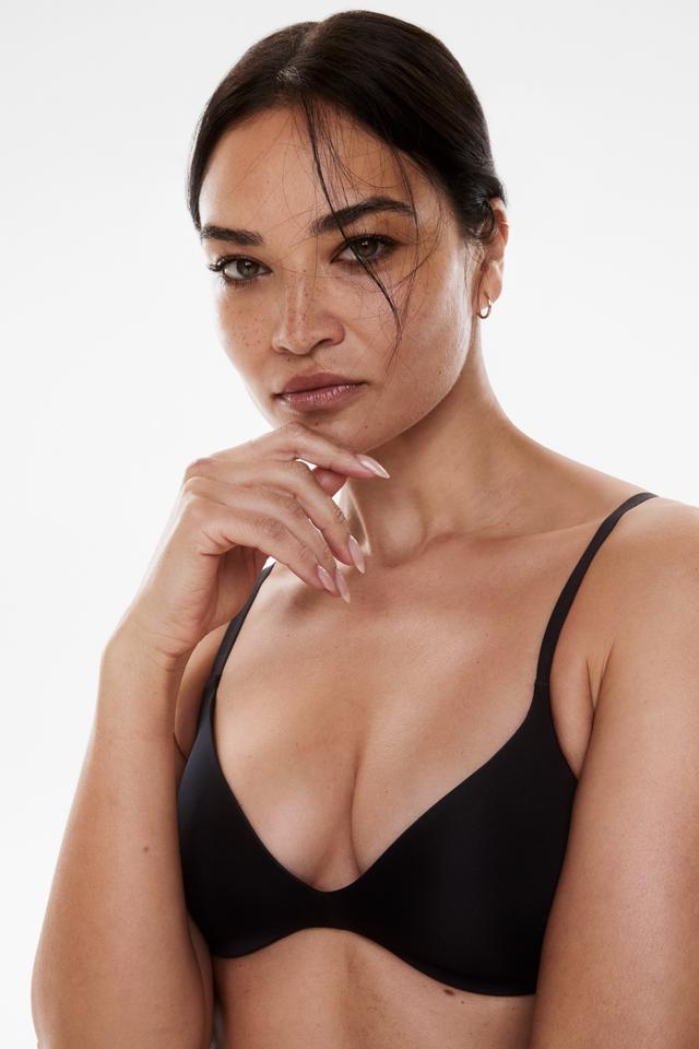 Bases Underwire Scoop Bra
