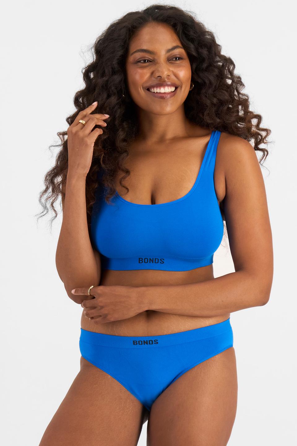 Camryn (She/Her) wears size 10 and is 106cm tall with 95cm chest and 74cm waist