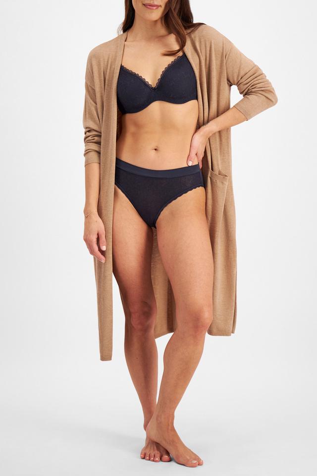 Berlei Barely There Lace Contour Bra