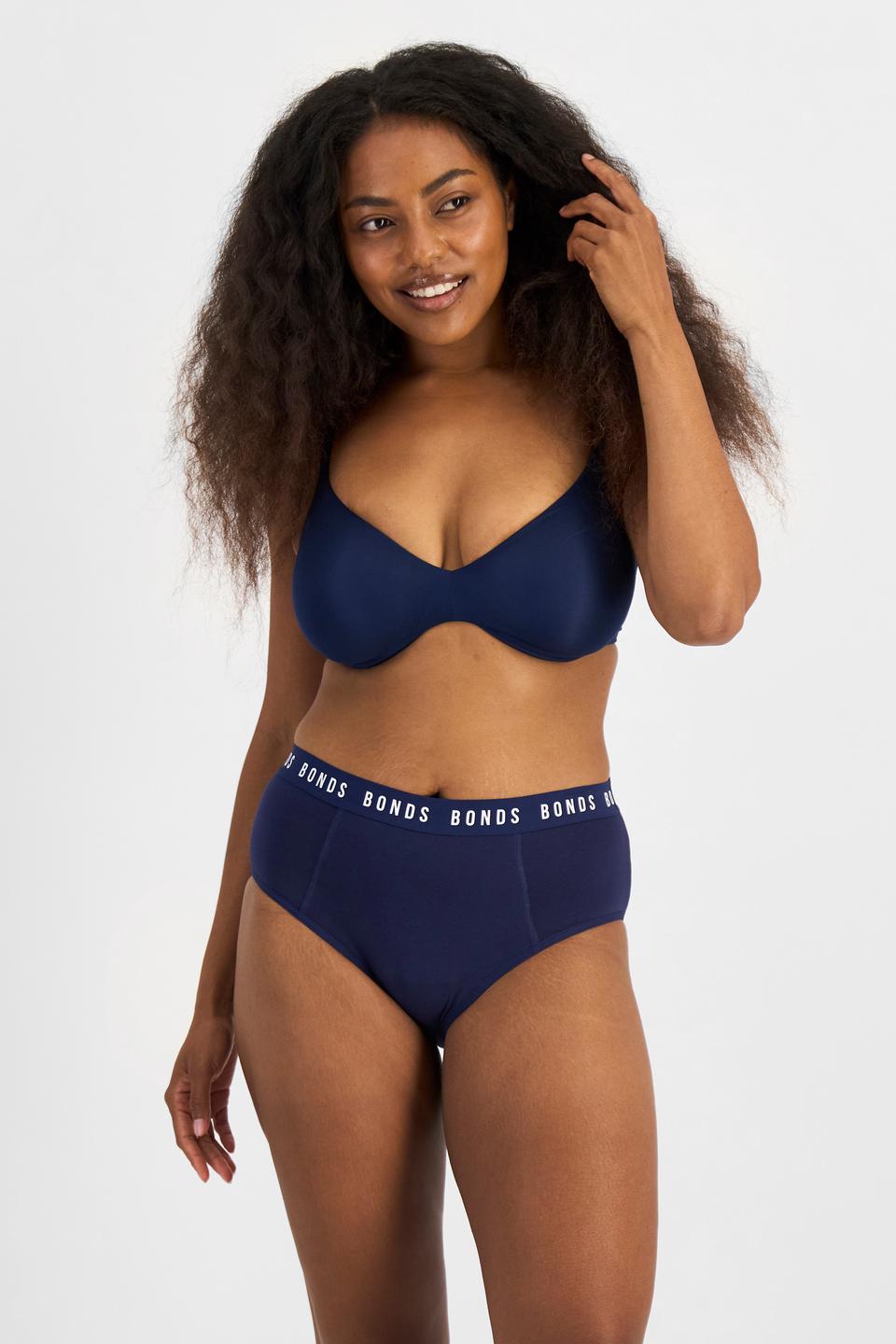 Cassaera (She/Her) wears size 14 and is 180cm tall with 107cm chest and 82cm waist