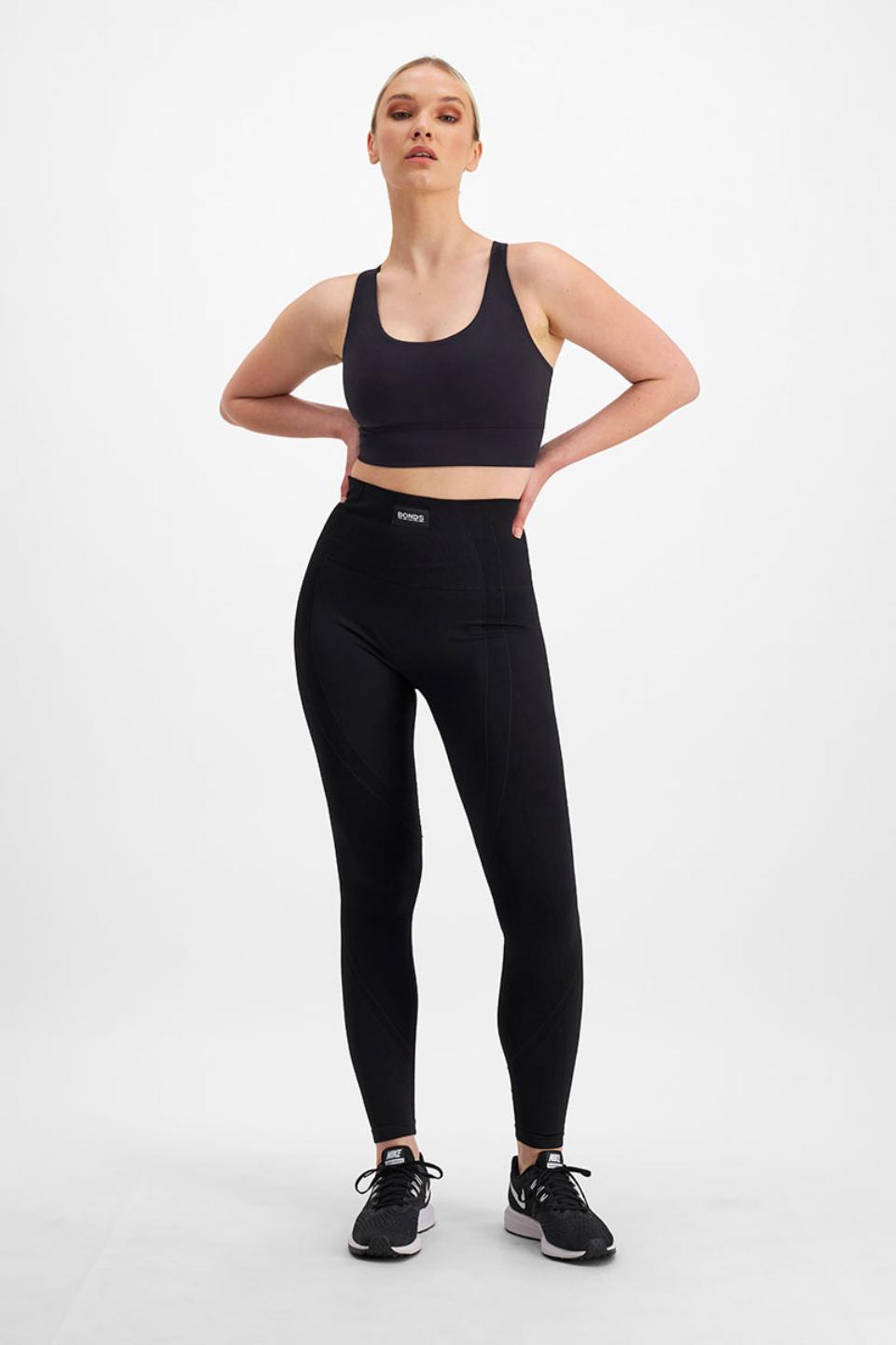 Model wears size Large, is 174cm tall with 87cm chest and 77cm waist