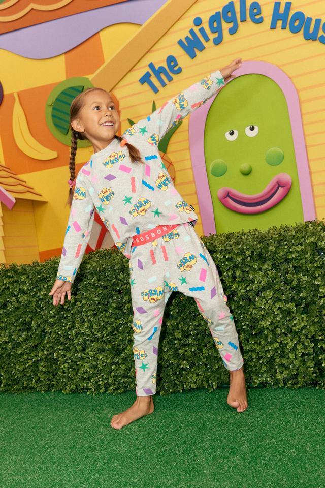 Bonds x The Wiggles Long Sleeve Sleep Set