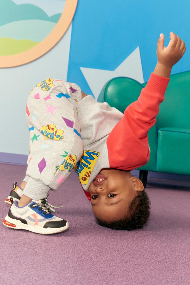 Bonds x The Wiggles Soft Threads Trackie