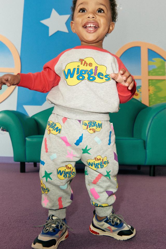 Bonds x The Wiggles Soft Threads Trackie