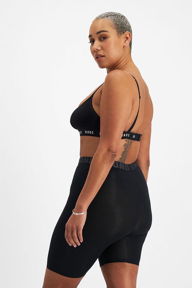 asmin (She/Her) Wears Size 14 And Is 172cm Tall With 101cm Chest And 82cm Waist