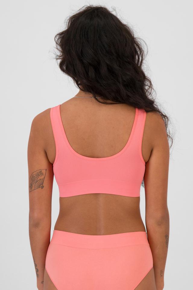 Comfy Seamless Crop