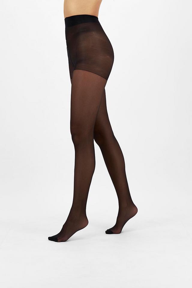 Model wears size 10, is 178cm tall with 80cm bust and 68cm waist