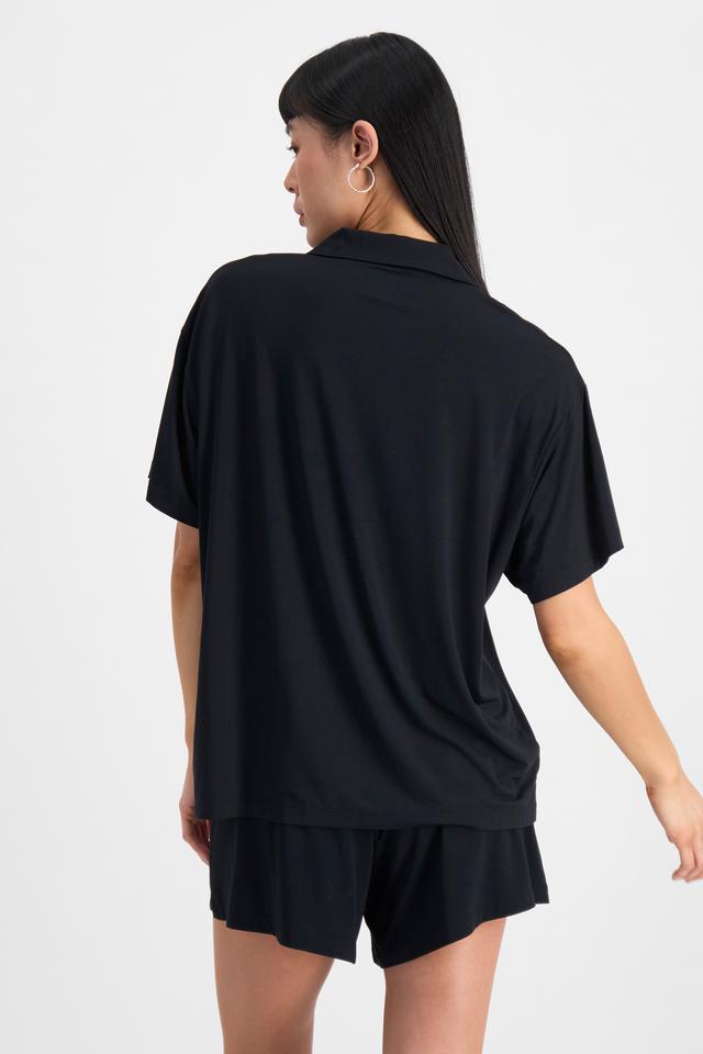 Nancy (She/Her) wears size S and is 170cm tall with 82cm chest and 64cm waist