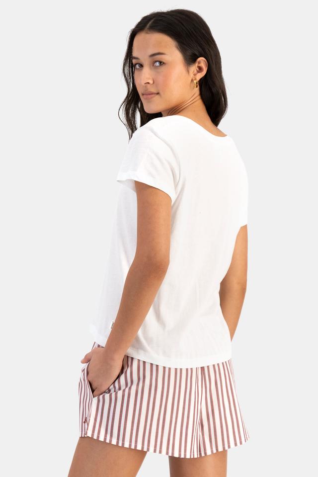 Sasha (She/Her) wears size S and is 175cm tall with 81cm chest and 64cm waist
