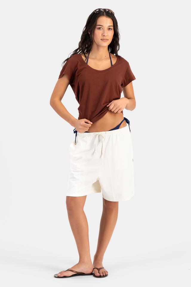 Sasha (She/Her) wears size S and is 175cm tall with 81cm chest and 64cm waist