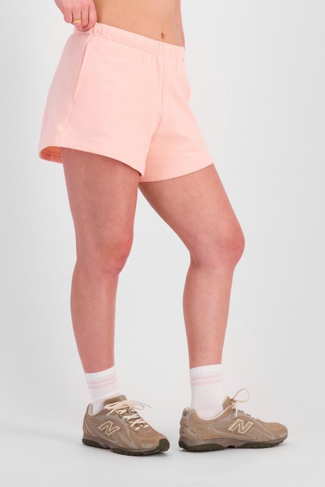 Sienna (She/Her) wears size S and is 164cm tall with cm chest and 71cm waist