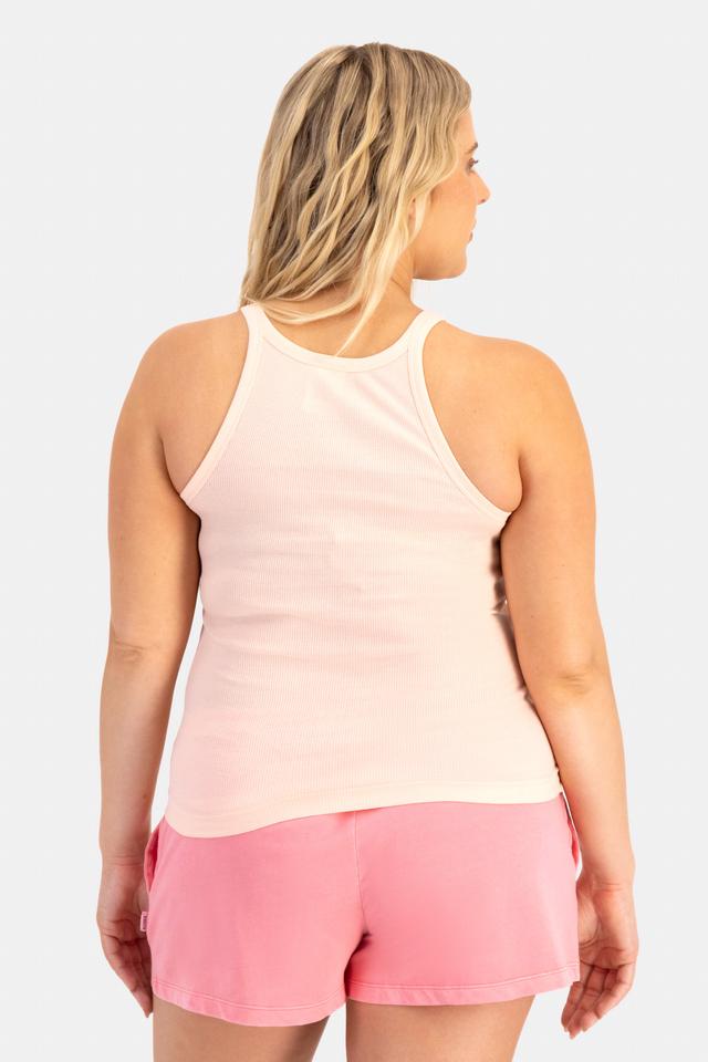 Shannon (She/Her) wears size L and is 172cm tall with 105cm chest and 89cm waist