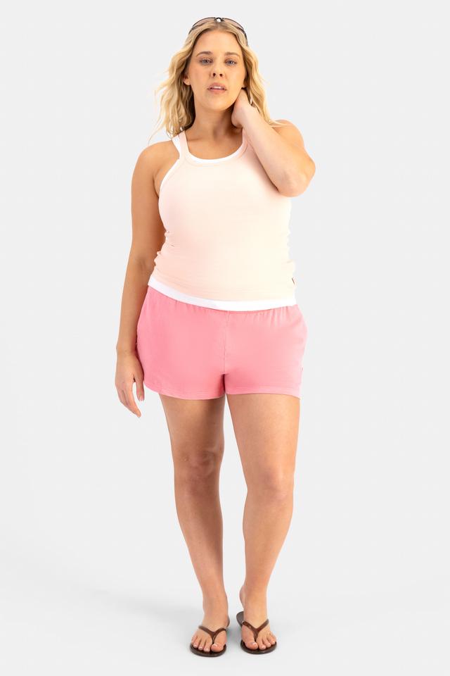 Shannon (She/Her) wears size L and is 172cm tall with 105cm chest and 89cm waist