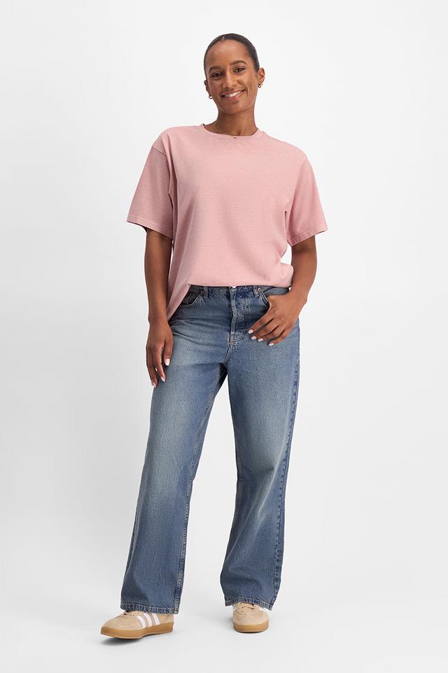 Ruby (She/Her) wears size S
