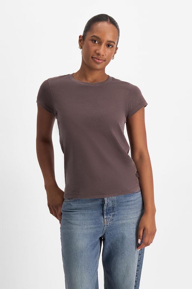 Ruby (She/Her) wears size S