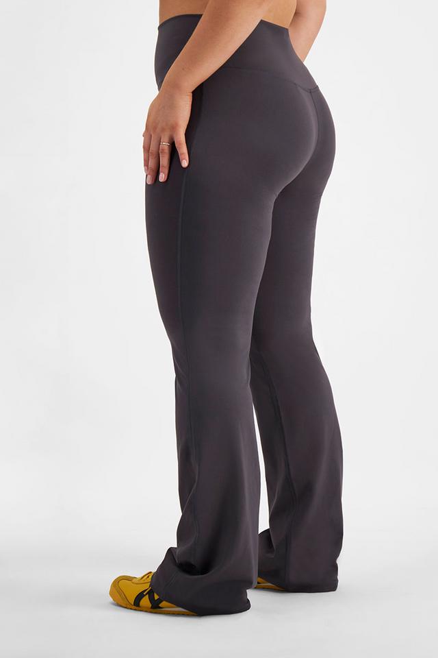 Move Straight Leg Pant