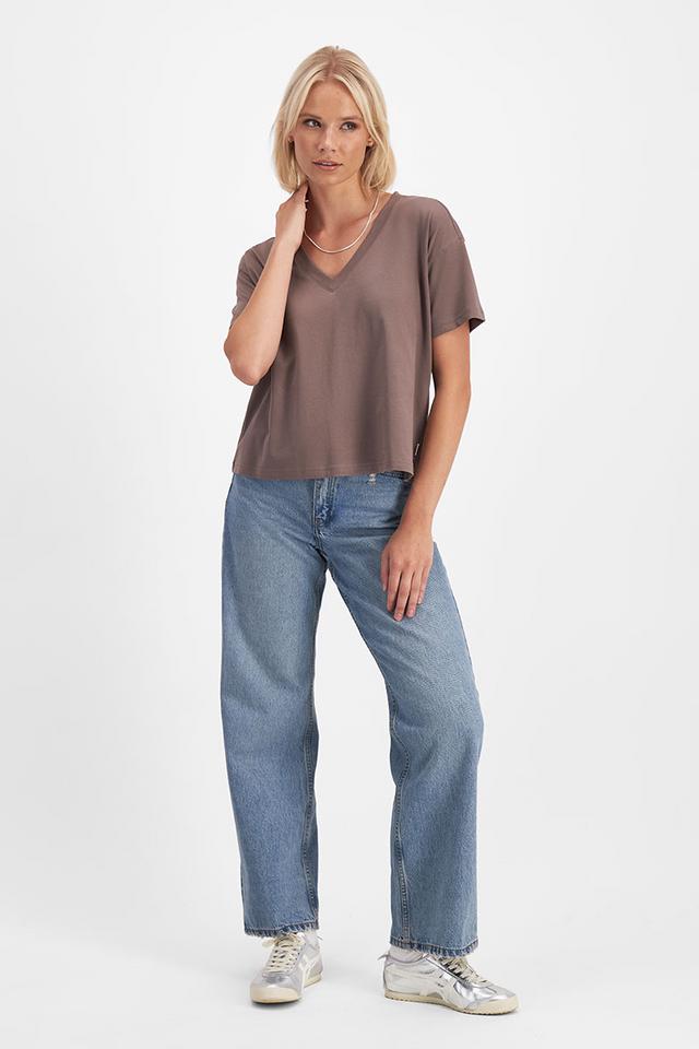 Annalise (She/Her) wears size Small and is 175cm tall with 85cm chest and 68cm waist