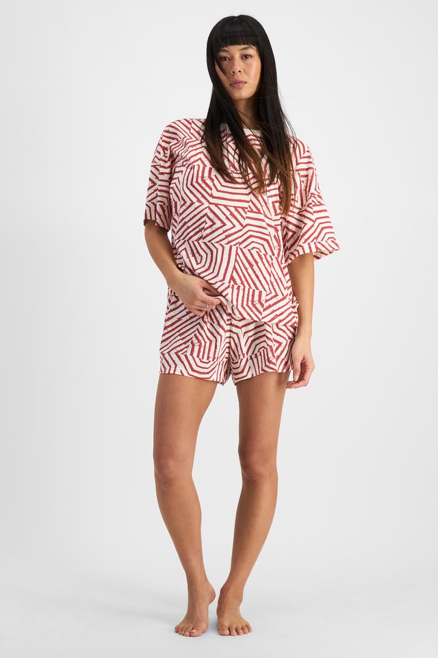 Nancy (She/Her) wears size S and is 170cm tall with 82cm chest and 64cm waist