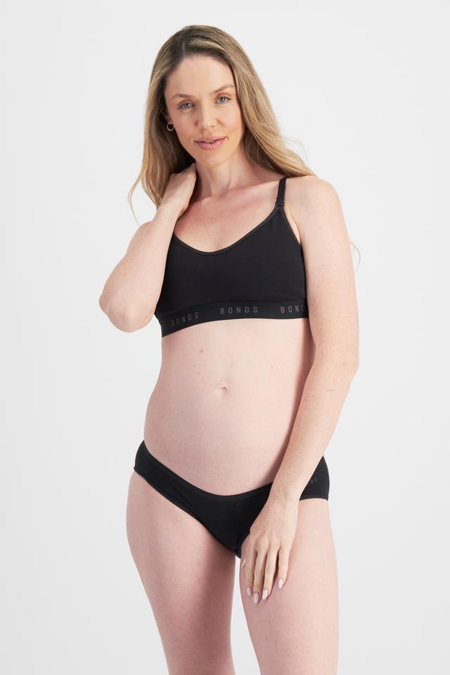 Brittany (She/Her) wears size 12 and is 173cm tall with 93cm chest and 78cm waist