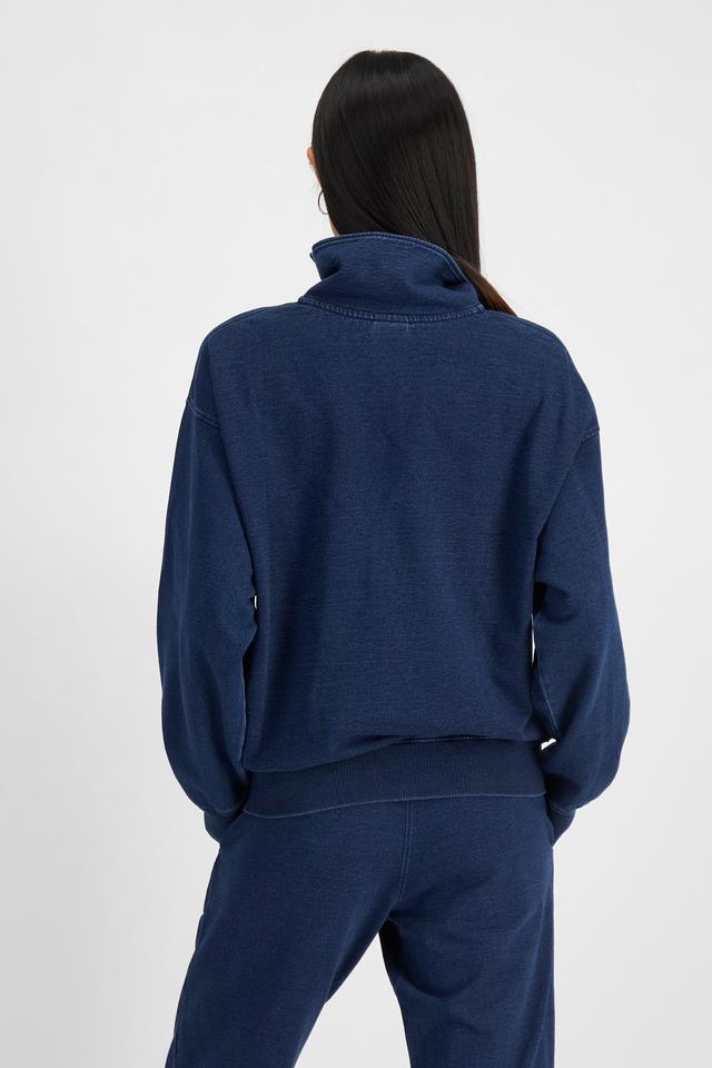 Nancy (She/Her) wears size S and is 170cm tall with 82cm chest and 64cm waist