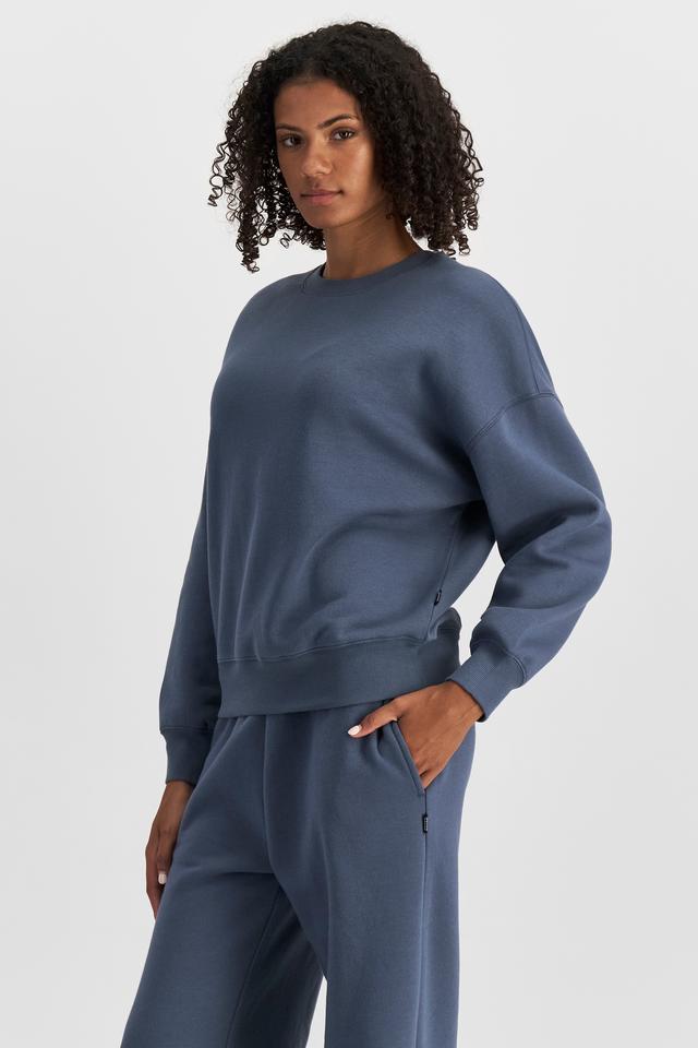 Norway (She/Her) wears size S and is 178cm tall with 82cm chest and 69cm waist