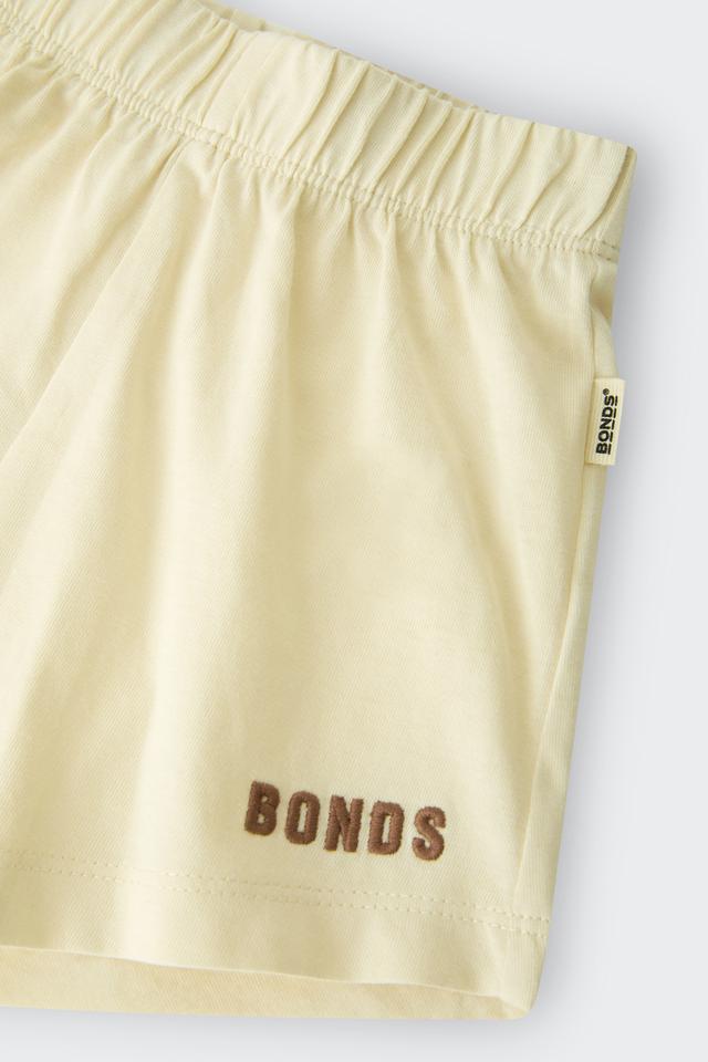 Essentials Short