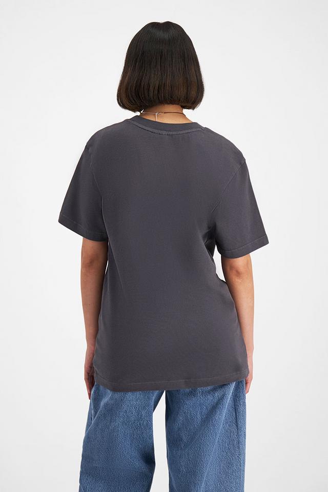 Tia (She/Her) wears size XS and is 173cm tall with 81cm chest and 58cm waist