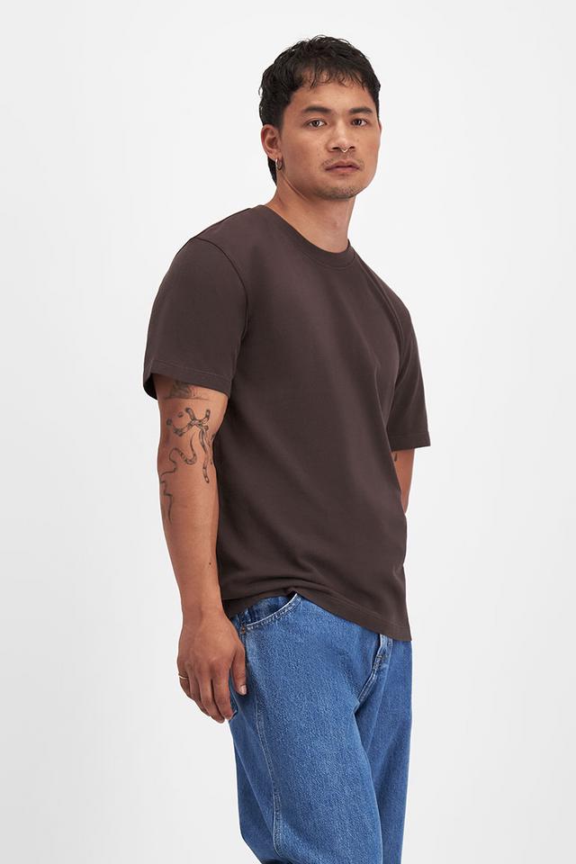 Carl-Michael (He/Him) wears size Medium and is 186cm tall with 97cm chest and 83cm waist