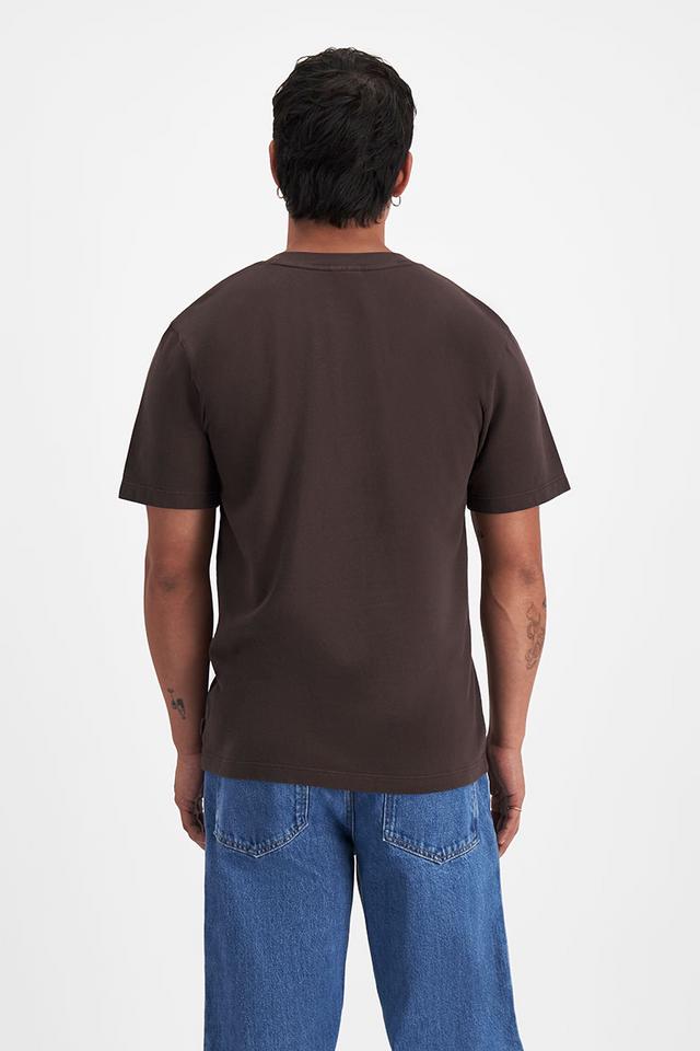 Carl-Michael (He/Him) wears size Medium and is 186cm tall with 97cm chest and 83cm waist