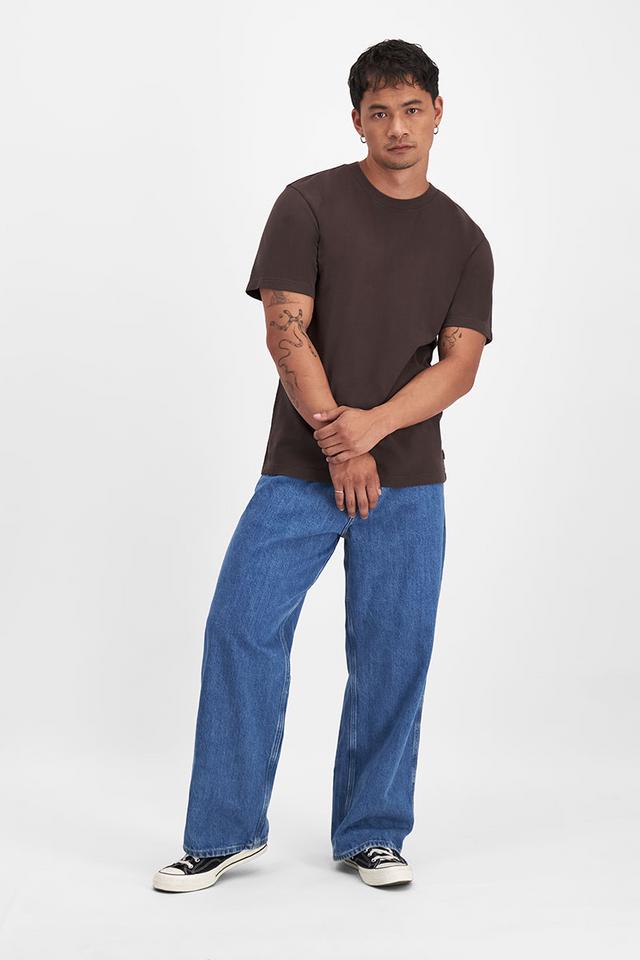 Carl-Michael (He/Him) wears size Medium and is 186cm tall with 97cm chest and 83cm waist