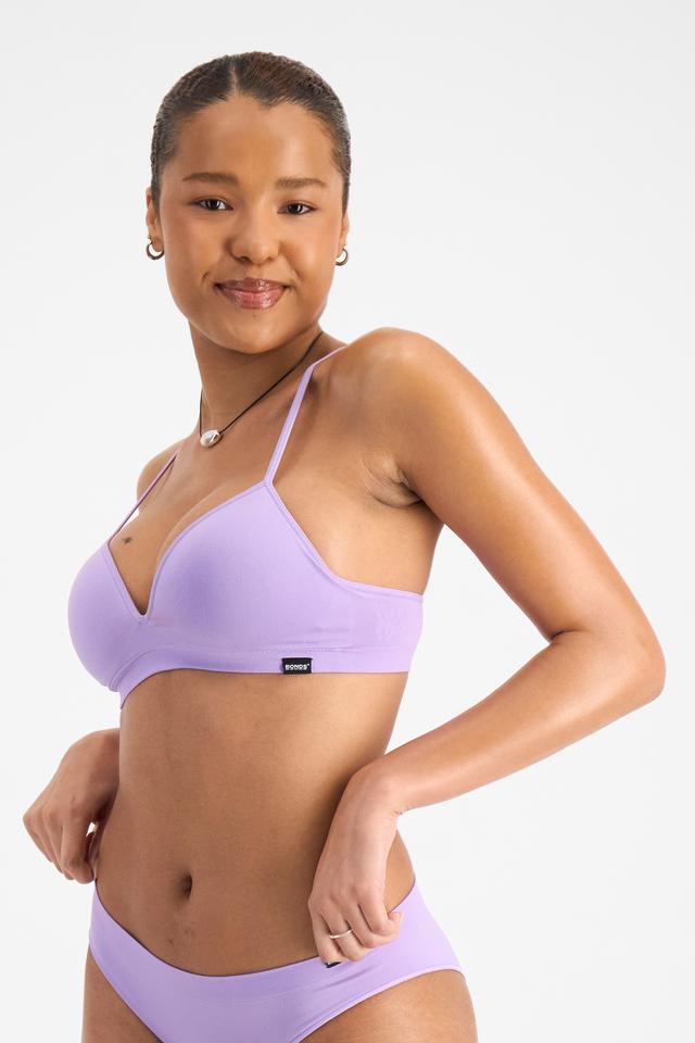 Bibi (She/Her) wears size 12 and is 165cm tall with 83cm chest and 65cm waist